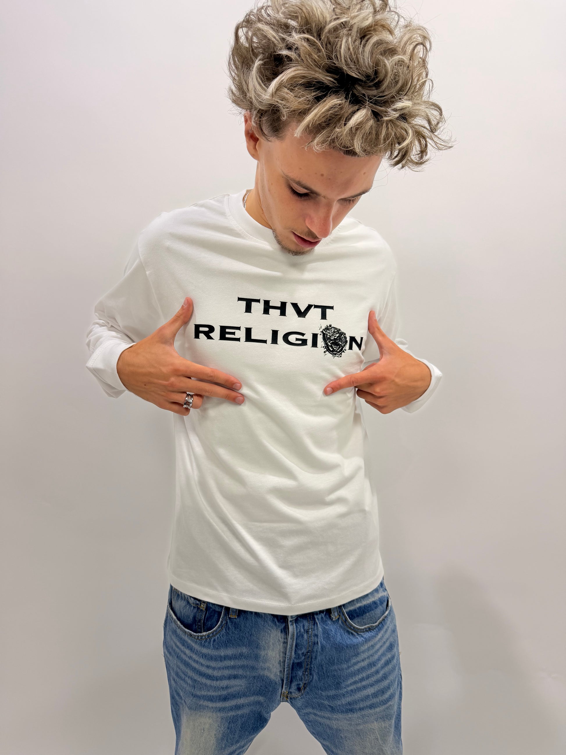 Long sleeve THVT RELIGION White
