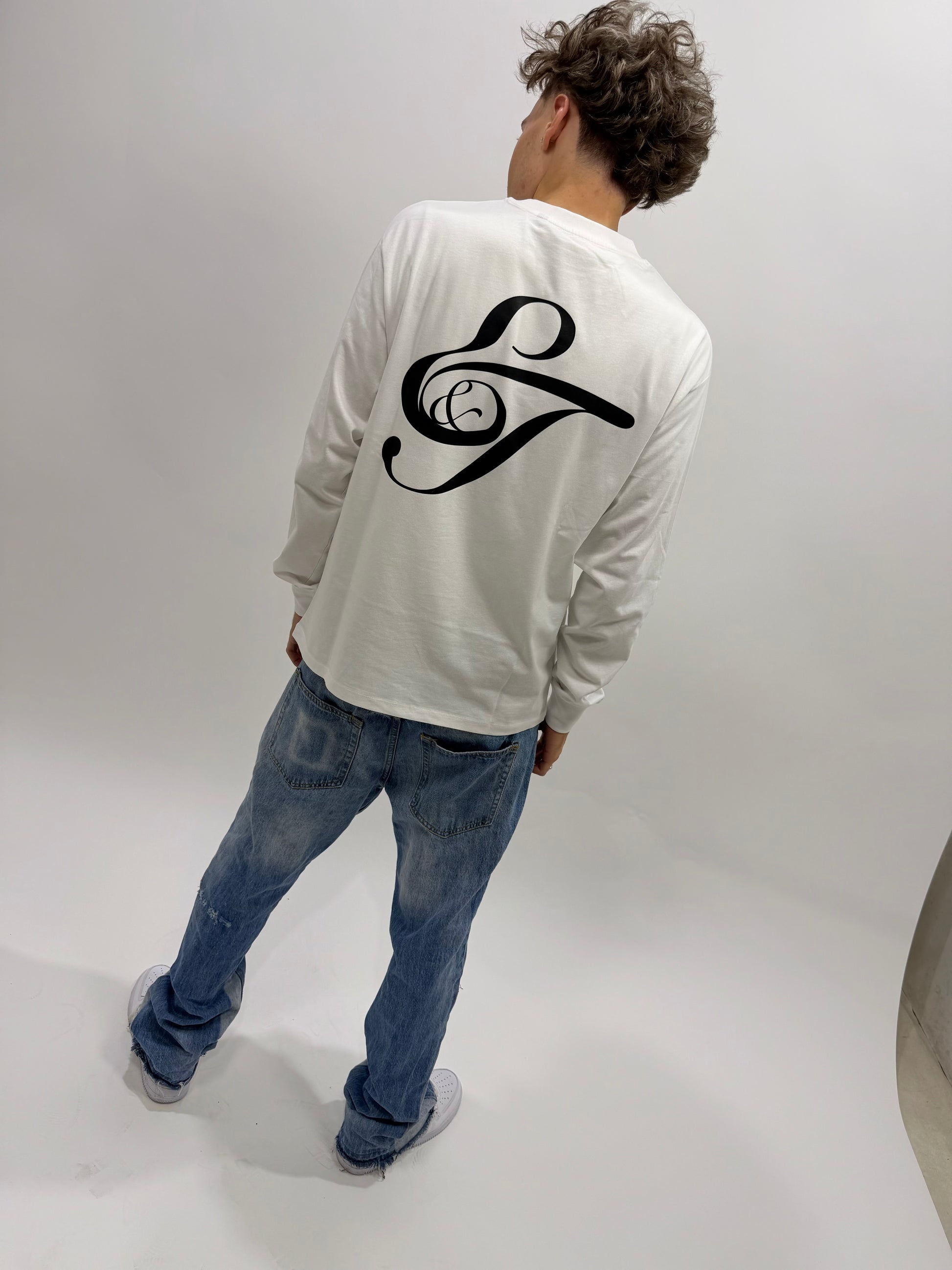 Long sleeve THVT RELIGION White